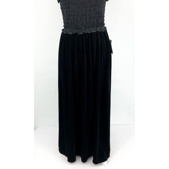 MAX STUDIO Women's Velvet Smocked Maxi Dress Medium Black Sleeveless NWT - Picture 5 of 12